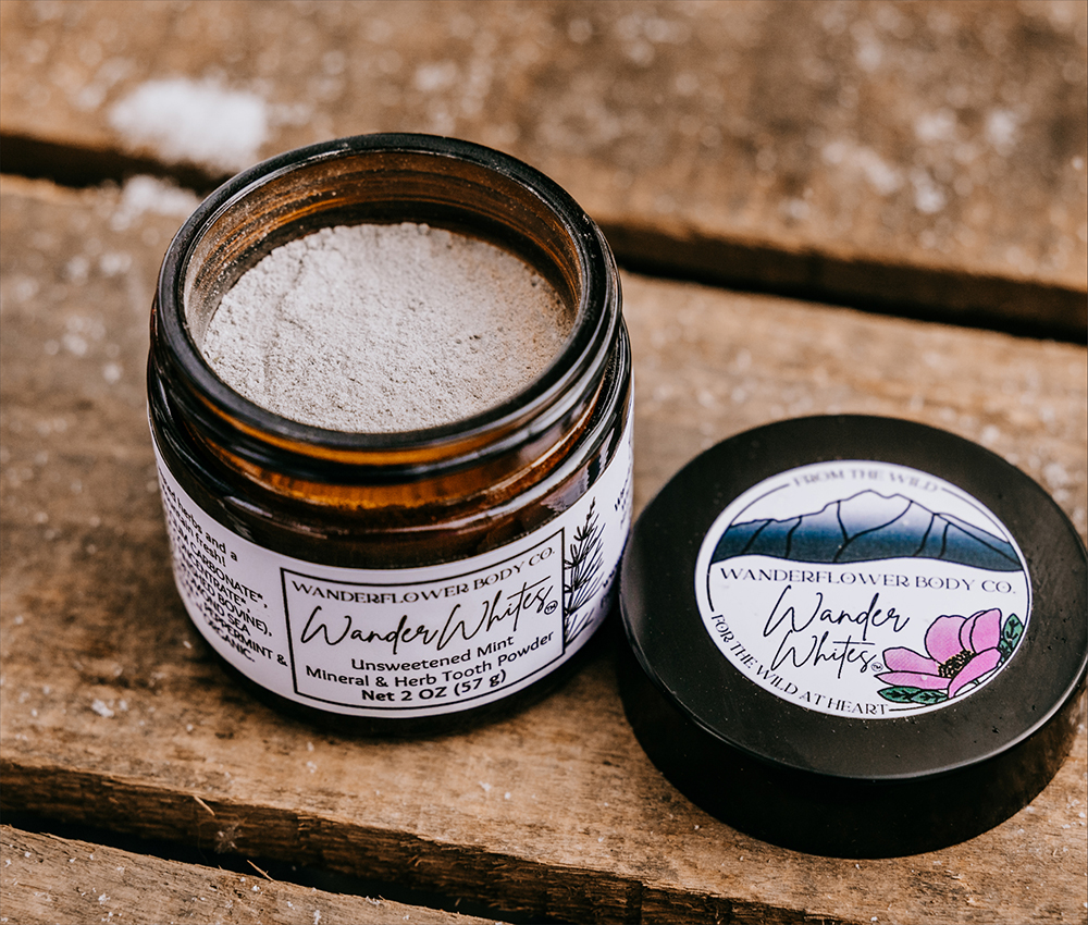 WanderWhites - Mint Mineral & Herb Tooth Powder